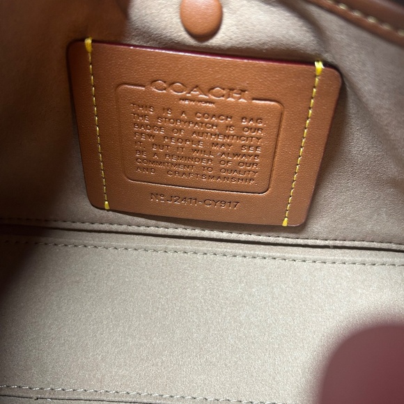 coach bowery satchel 22 - Picture 12 of 12